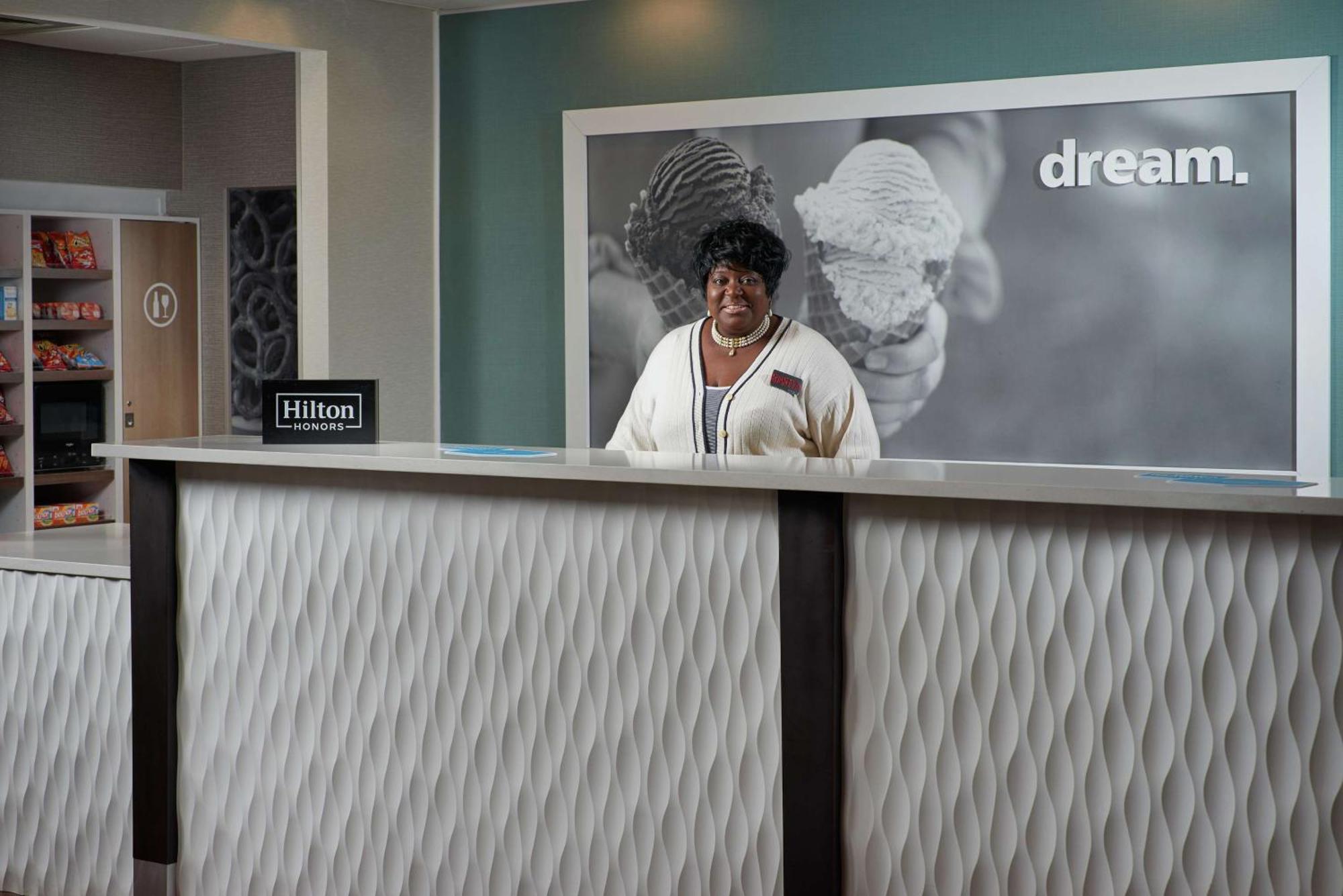 Hampton Inn & Suites Oxford-Anniston Zewnętrze zdjęcie