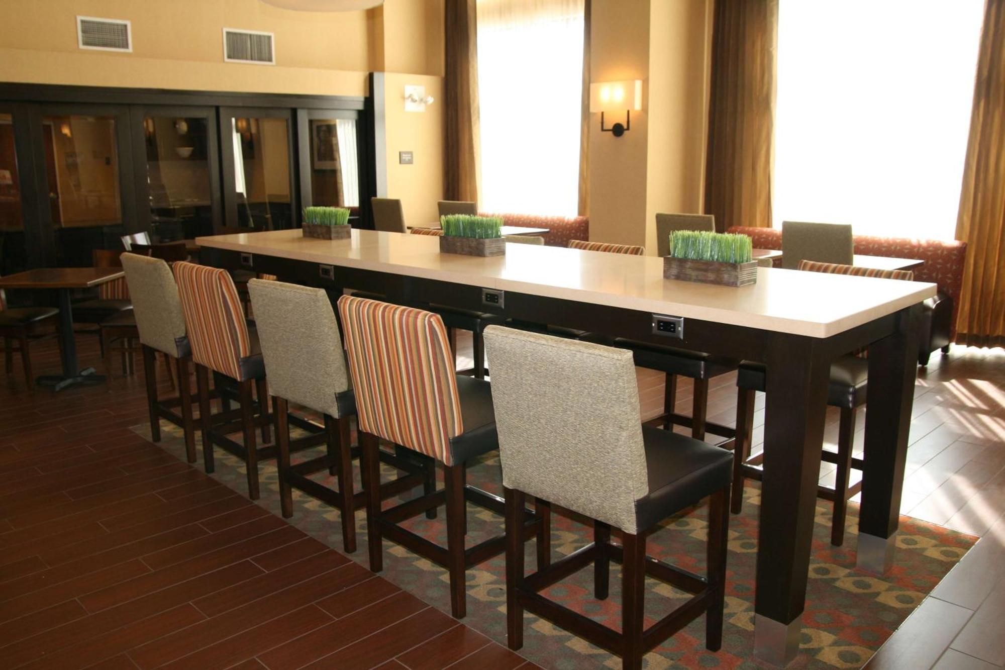 Hampton Inn & Suites Oxford-Anniston Zewnętrze zdjęcie